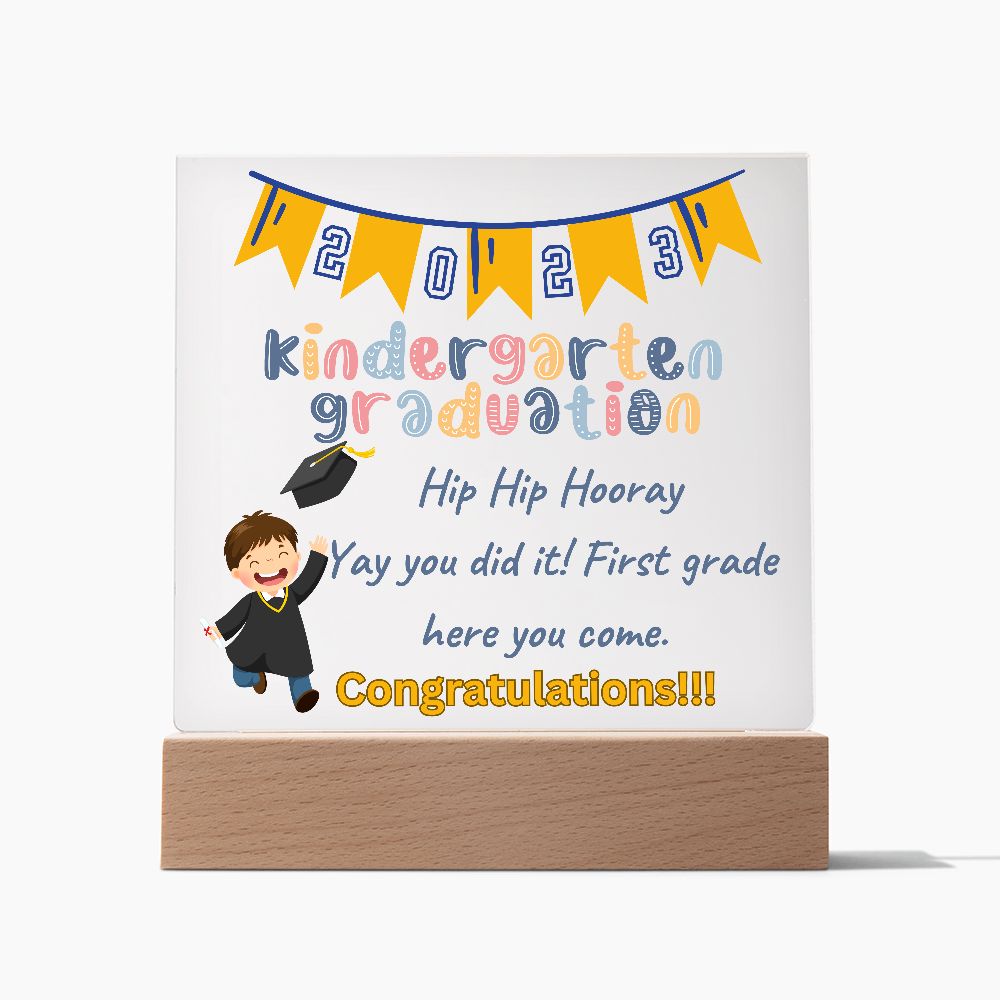 KINDERGARTEN GRADUATION, SQUARE ACRYLIC PLAQUE