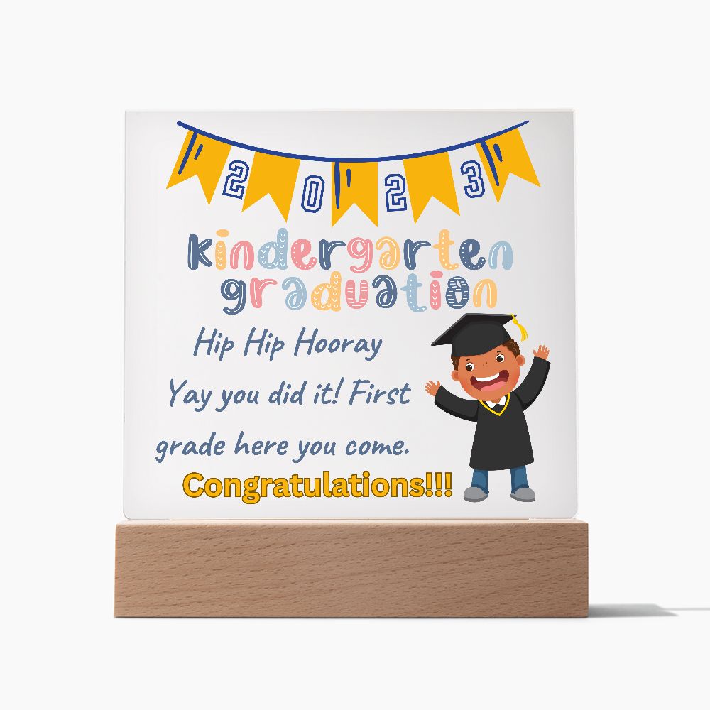 KINDERGARTEN GRADUATION, SQUARE ACRYLIC PLAQUE