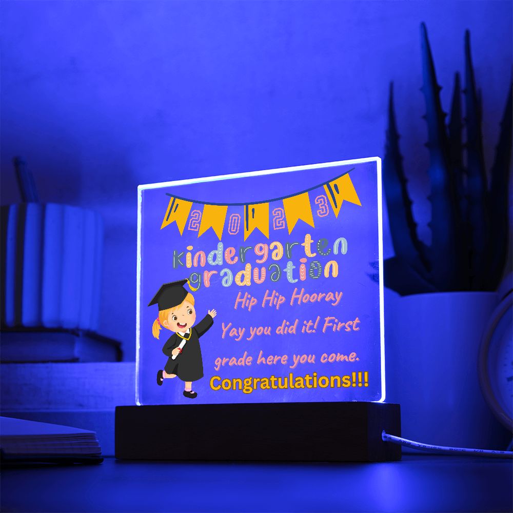 KINDERGARTEN GRADUATION, SQUARE ACRYLIC PLAQUE